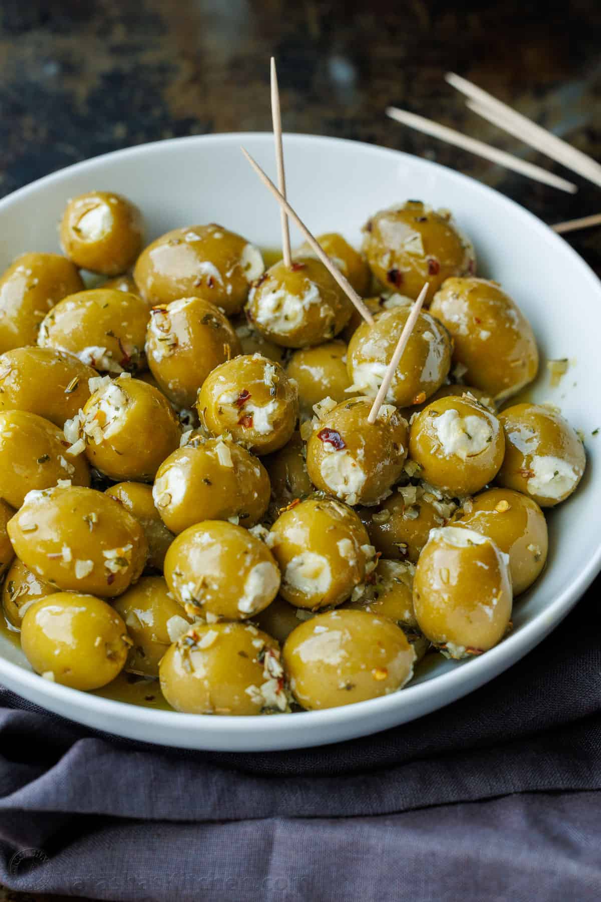 SPICY ITALIAN OLIVES (12 oz)